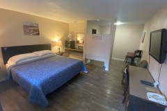 Guestroom-Renovated